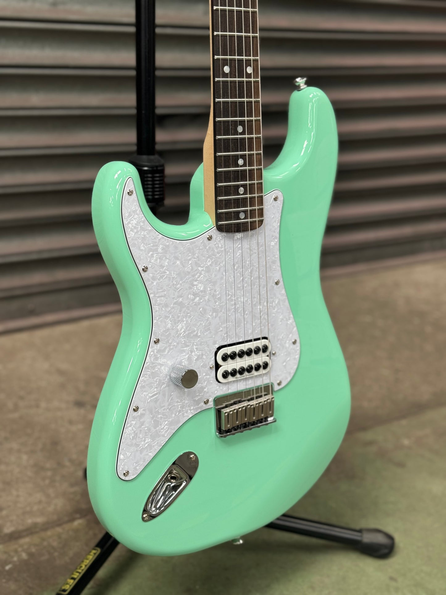 House 95 Guitars The “Delonge” Left Handed