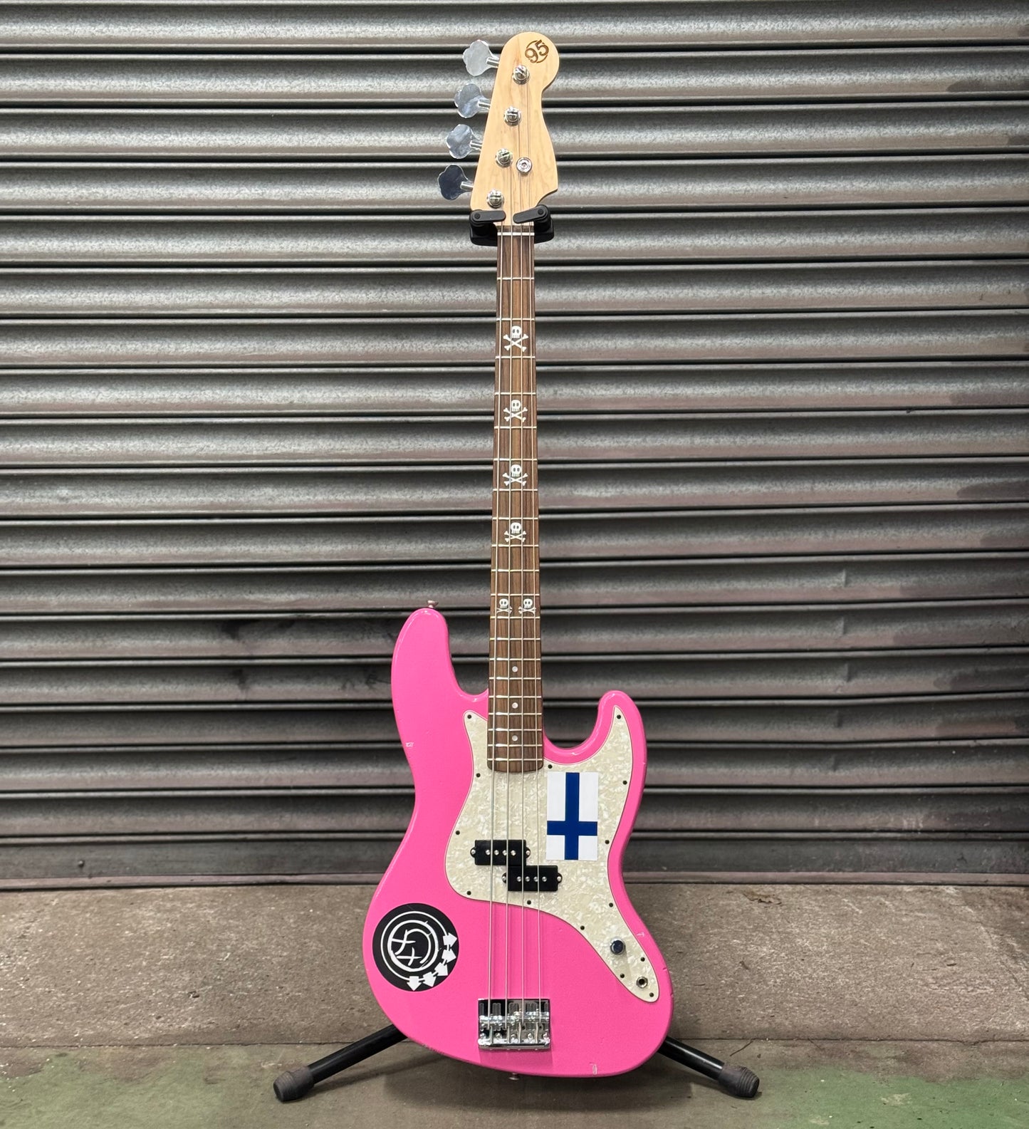 BUILD SLOT LAUNCH House 95 Marilyn Bass “The Skully MH Relic"