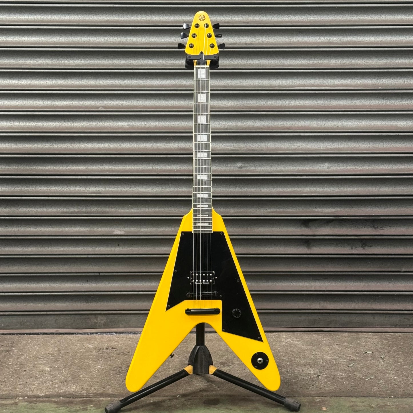 House 95 JD Custom Downtown Yellow