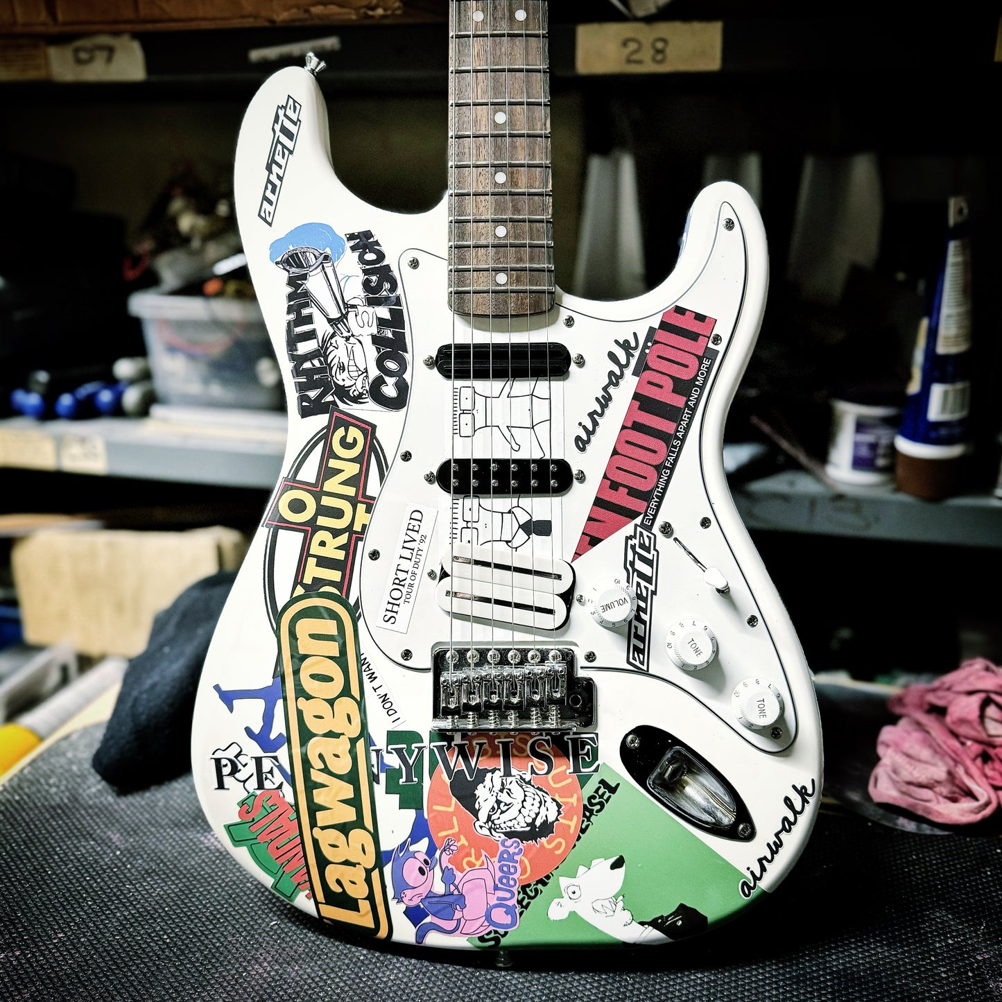 Squier® TD Sticker Stratocaster®