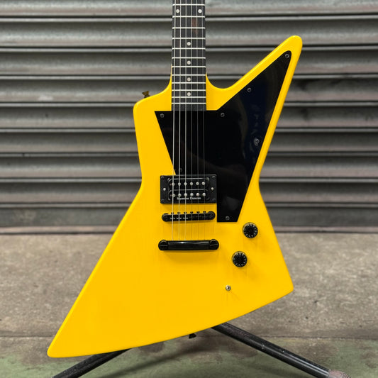 House 95 LJ Custom Downtown Yellow