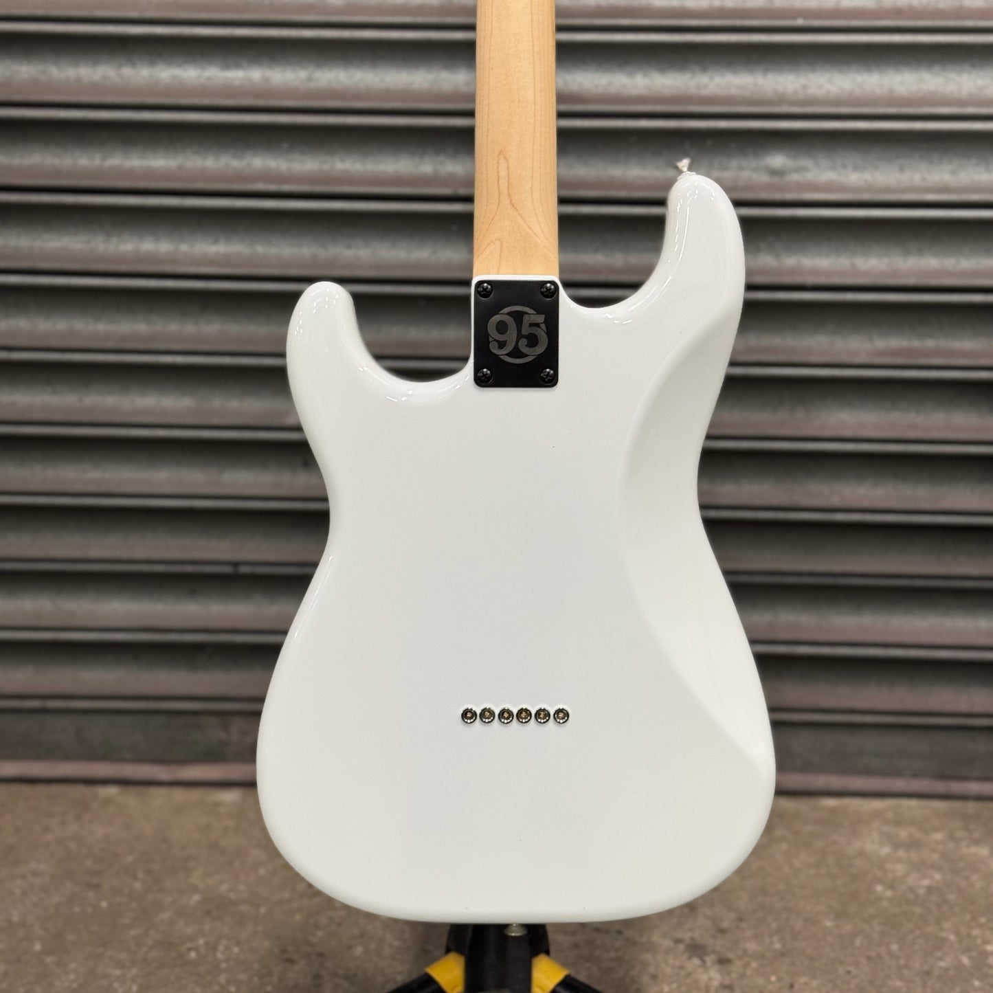 House 95 Elliot Custom “Rock Show”