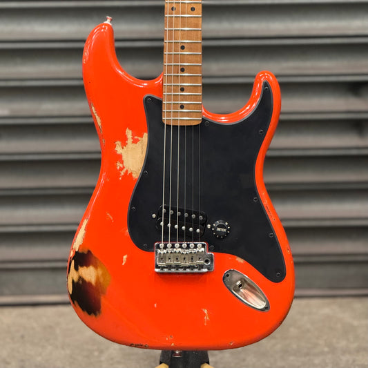 House 95 Elliot Custom Red Over Sunburst