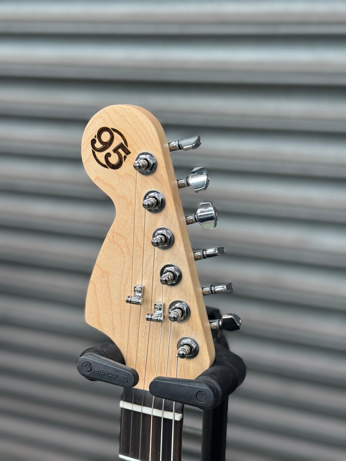 House 95 Guitars The “Delonge” Left Handed