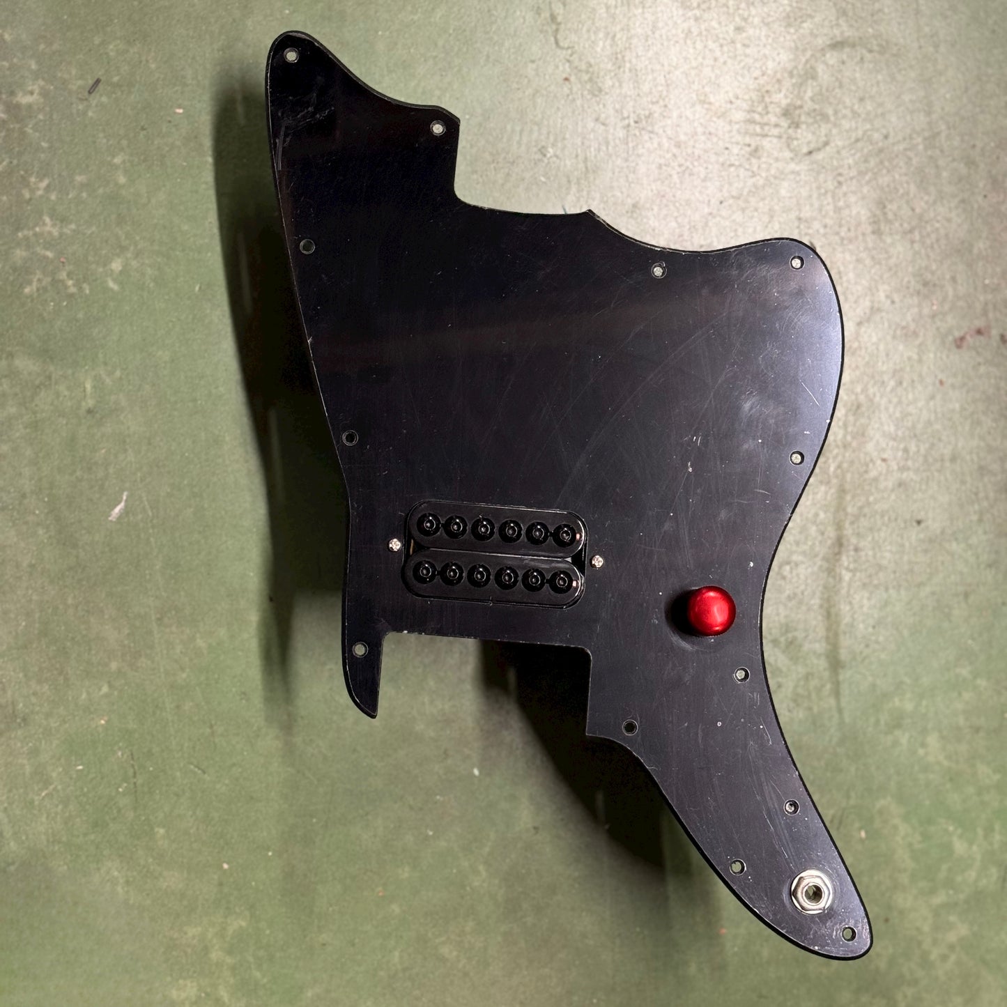 House 95 Loaded JM Pickguard