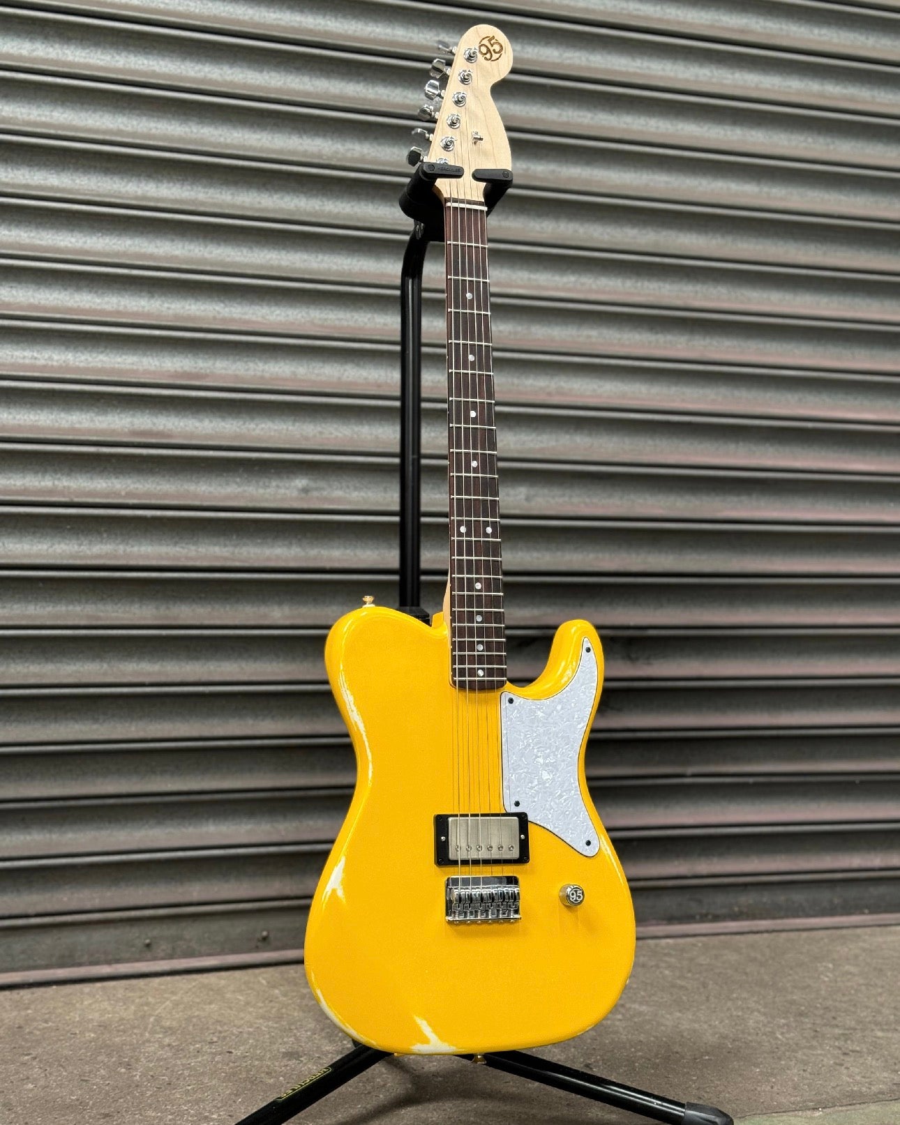 House 95 JENSON Custom Worn Downtown Yellow