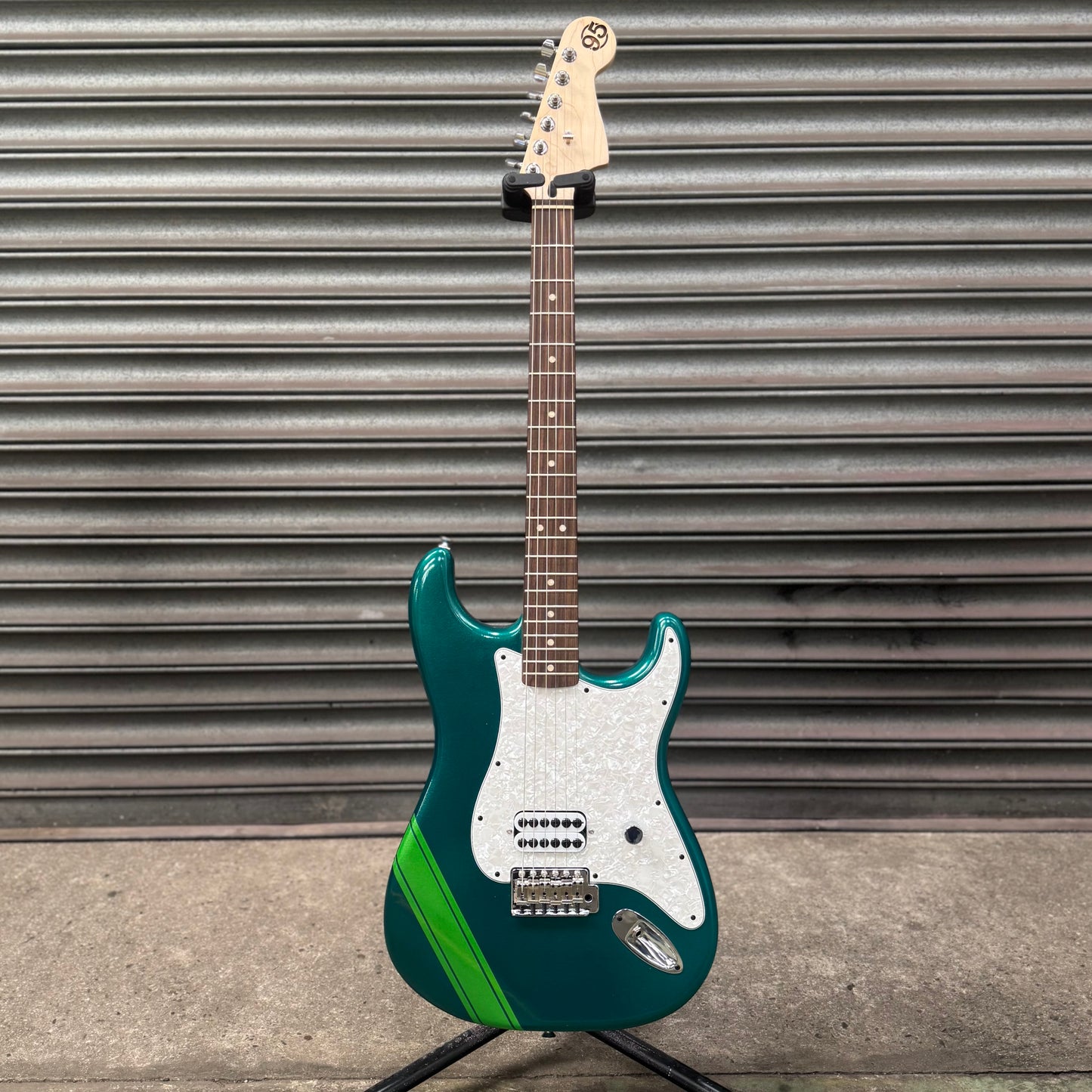 House 95 Elliot Custom Sherwood Green Competition Stripe Light Relic