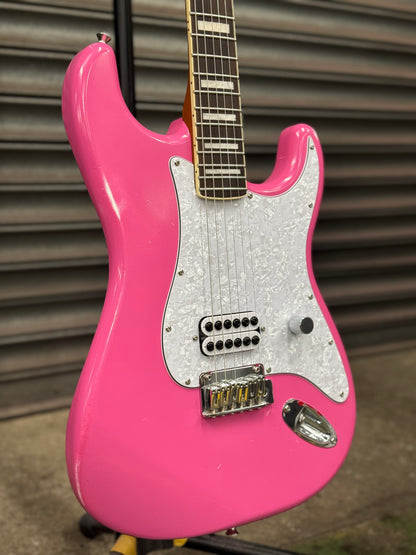 House 95 Elliot Custom in Worn Skully Pink