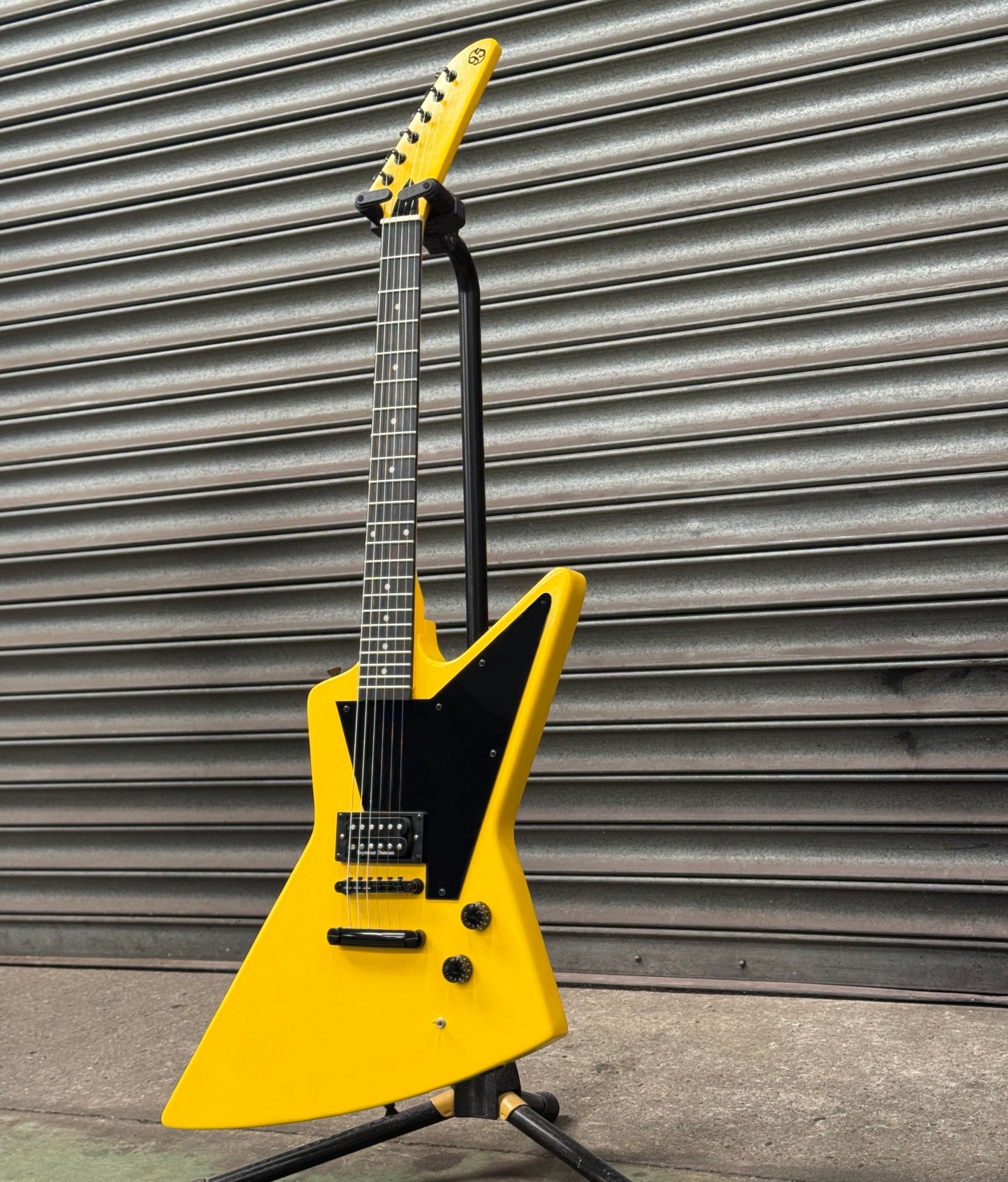 House 95 LJ Custom Downtown Yellow