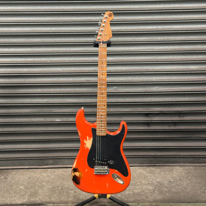 House 95 Elliot Custom Red Over Sunburst