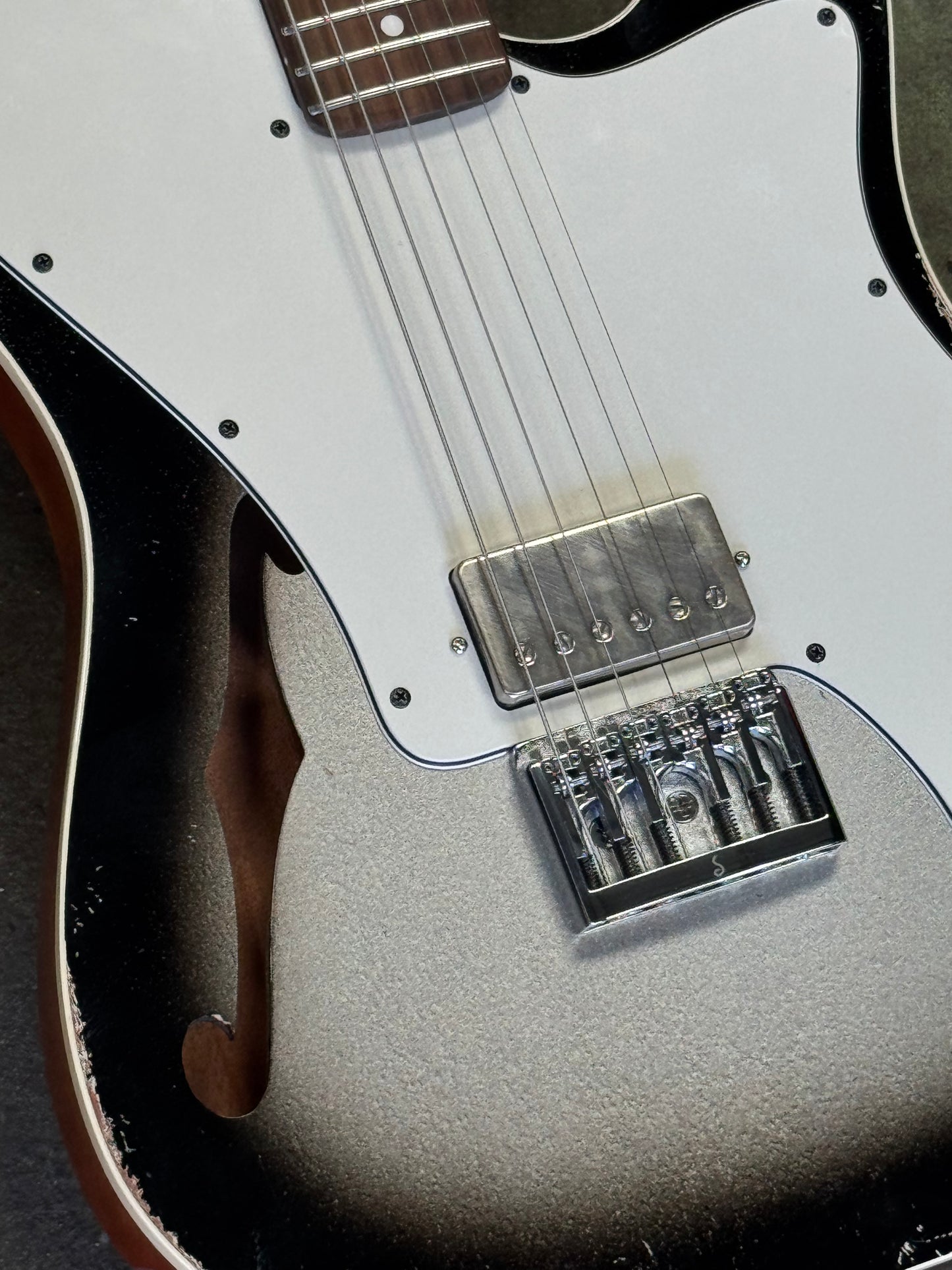 House 95 Jenson Custom Classic Thinline in Ghost Burst