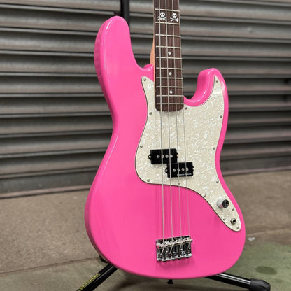 BUILD SLOT LAUNCH House 95 Marilyn Bass “The Skully MH Relic" - House 95 Guitars