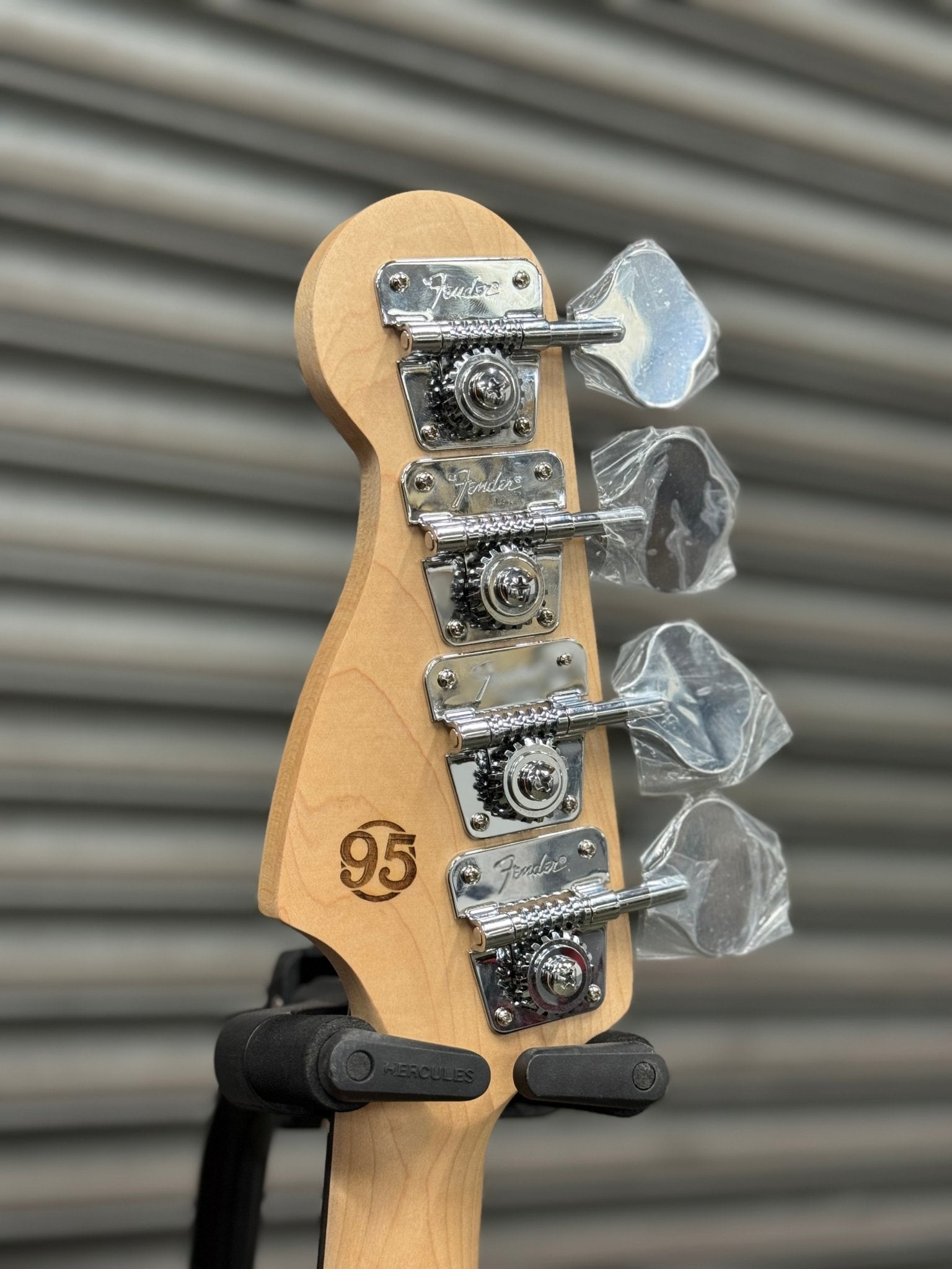 BUILD SLOT LAUNCH House 95 Marilyn Bass “The Skully MH Relic" - House 95 Guitars